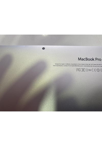 Apple Uyumlu MacBook A1398 Alt Kasa Kapak