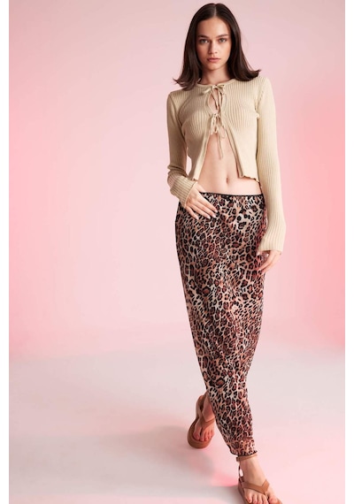 Defacto Slim Fit Dar Kesim Bisiklet Yaka Bağcıklı Basic Düz Triko Hırka D4626AX24AUER103 Ekru