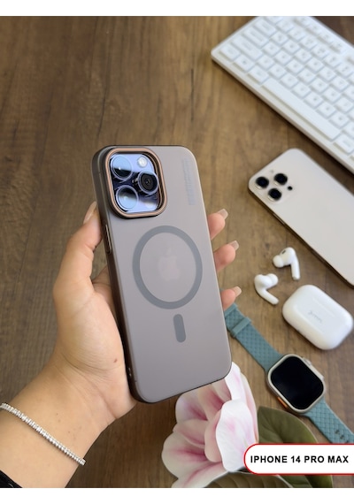 Apple iPhone 14 Pro Max Magsafe Uyumlu Mat Sert Klein Kılıf Siyah