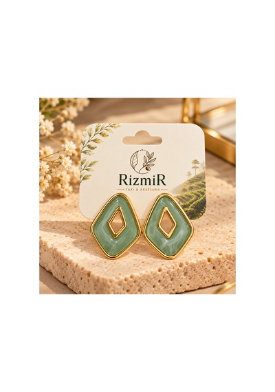 Gold Çerçeveli Yeşil Geometrik Kadın Küpe
