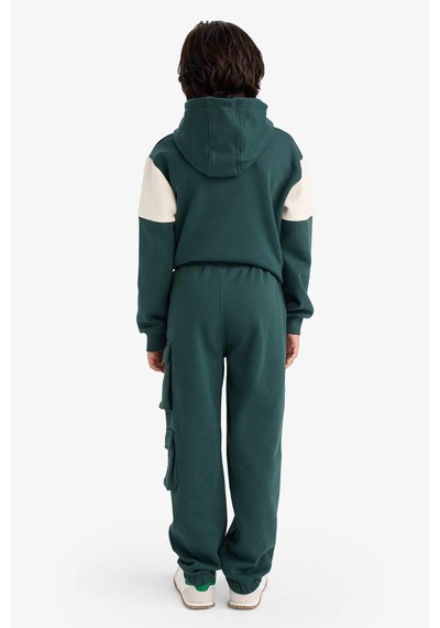 Defacto Erkek Çocuk Kargo Fit Slogan Baskılı Kalın Sweatshirt Kumaşı Pantolon G5637a825cwgn536 Yeşil-gn536 Defacto Erkek Çocuk Kargo Fit Slogan Baskılı Kalın Sweatshirt Kumaşı Pantolon G5637a825cwgn536 Yeşil-gn536