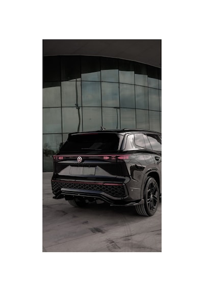 Volkswagen Tayron 2025+ R-line Arka Difüzör Piano Black Sportif Arka Tasarım