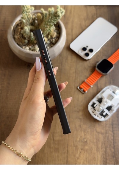 Samsung Galaxy S24 Ultra Uyumlu Karbon Desenli Standlı Ve Magsafe Uyumlu Kılıf Soocase700 Siyah