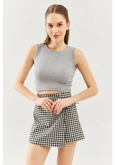 Butikgiz Kadın Sıfır Kol Bisiklet Yaka Vücuda Oturan %100 Pamuklu Kaşkorse Esnek Crop Bluz Gri