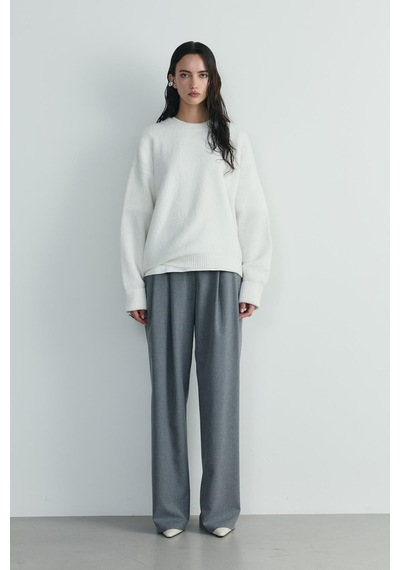 Suud Collection Ekru Bella Oversize Kazak