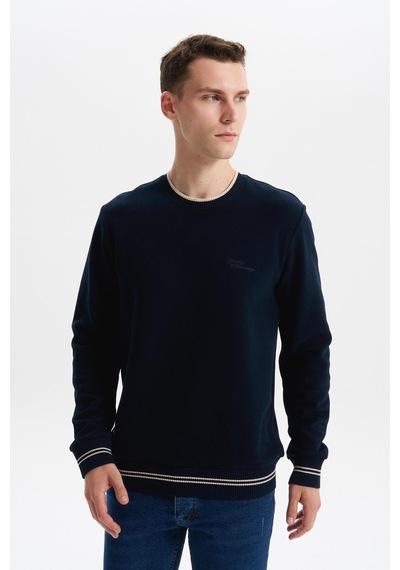 AR-MA Arma Erkek Regular Fit Örme Selanik Sweatshirt %65 Pamuk %35 Polyester, Karbon Fırçalı, Basic Bisiklet Yaka K30124698702 Lacivert AR-MA Arma Erkek Regular Fit Örme Selanik Sweatshirt %65 Pamuk %35 Polyester, Karbon Fırçalı, Basic Bisiklet Yaka K30124698702 Lacivert