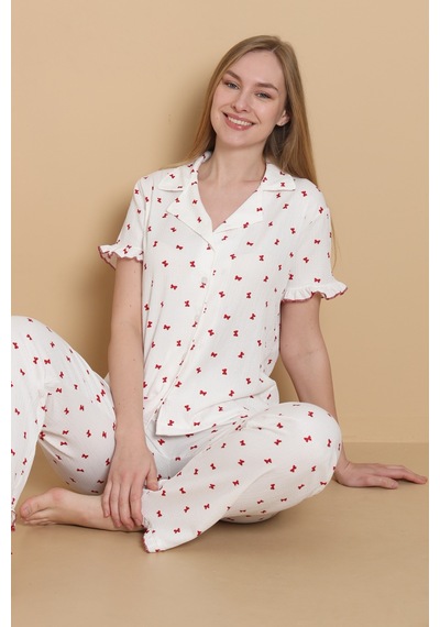 Wordex Mirano 3856 Desenli Bürümcük Gömlek Yaka Düğmeli Kısa Kollu Kadın Pijama Takımı Beyaz Wordex Mirano 3856 Desenli Bürümcük Gömlek Yaka Düğmeli Kısa Kollu Kadın Pijama Takımı Beyaz