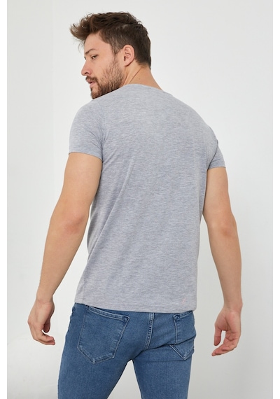 Tarz Cool Erkek V Yaka Slim Fit Likralı T-shirt Gri