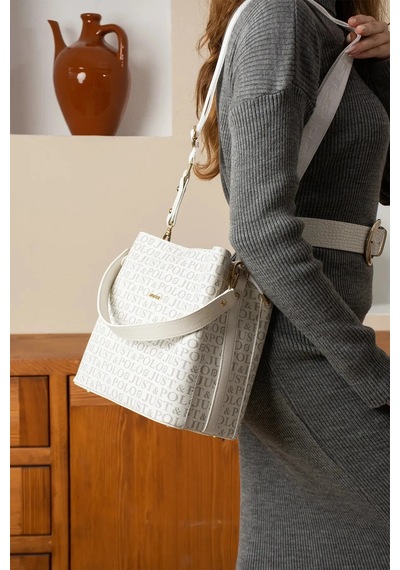 Just Polo Kadın Monogram Baskılı El Ve Omuz Çantası Ebat 25 X 25 Beyaz