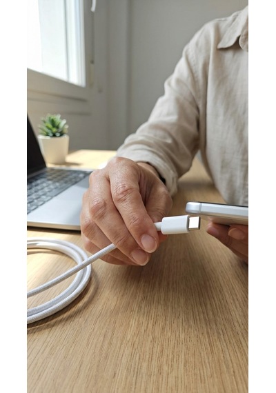 USB-C Örgü Şarj Kablosu 1 Metre Hızlı Şarj Destekli Dayanıklı Type-C Kablo Tüm Telefonlarla Uyumlu