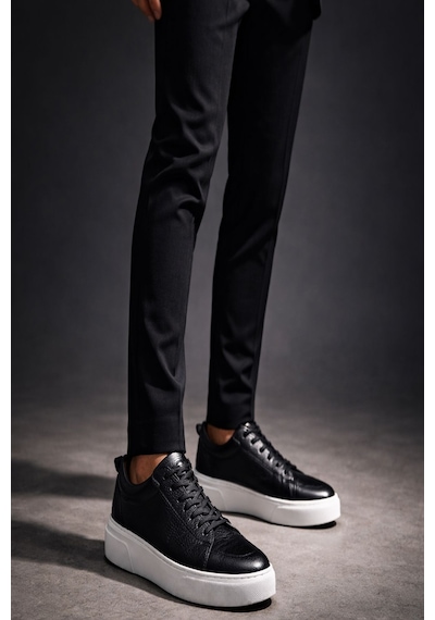 Muggo Leons Hakiki Deri Erkek Kalın Taban Bağcıklı Günlük Casual Sneaker Siyah - Beyaz Muggo Leons Hakiki Deri Erkek Kalın Taban Bağcıklı Günlük Casual Sneaker Siyah - Beyaz