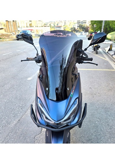 Motocam Küba Newlight 50 Pro Ön Cam 2023-2026 Model 58cm Siyah Renkli 4mm  Boylu