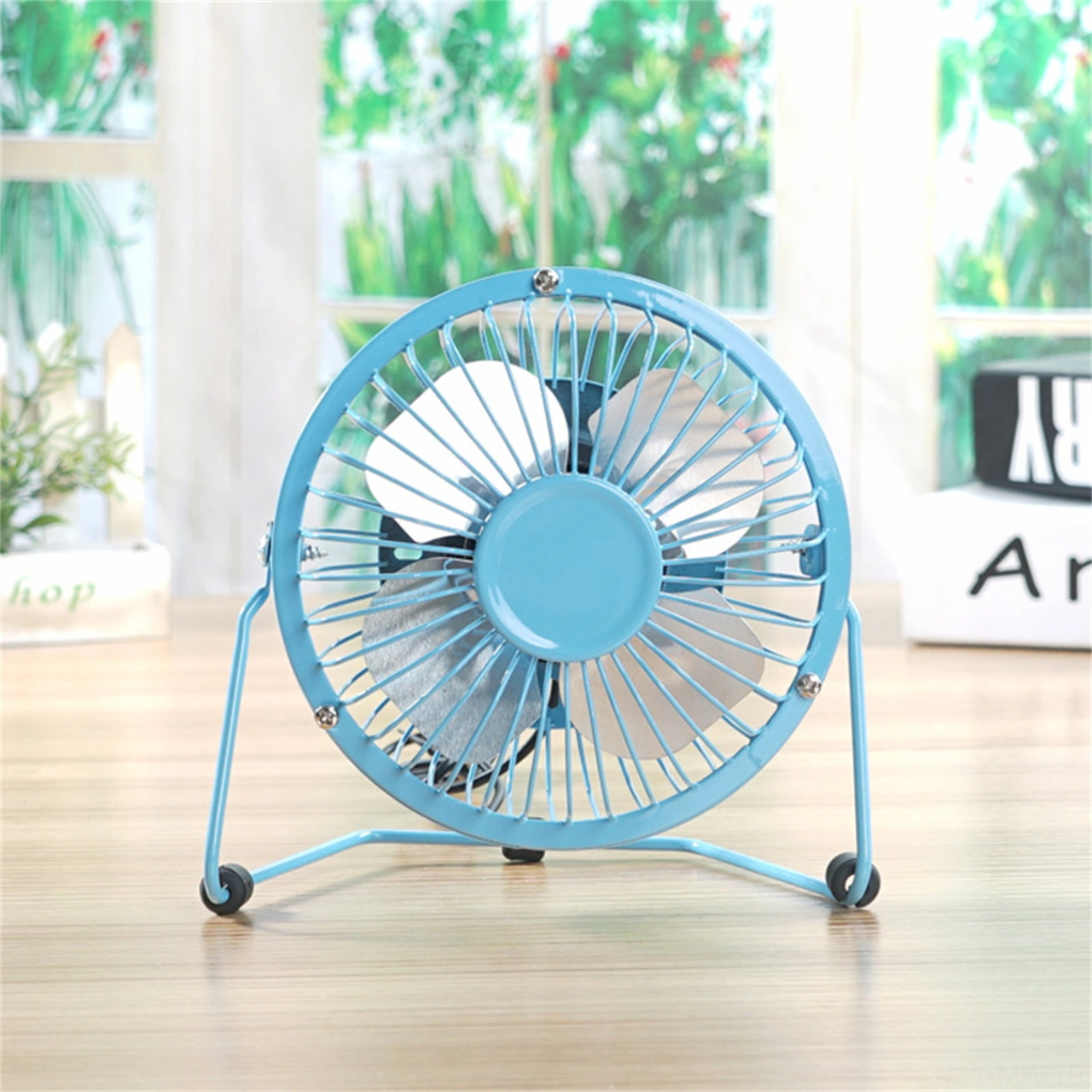 Moveevo Masaüstü Usb Metal Blades Fan - Ultra Sessiz 360 Ayarabilir Mini Soğutucu Siyah Moveevo Masaüstü Usb Metal Blades Fan - Ultra Sessiz 360 Ayarabilir Mini Soğutucu Siyah