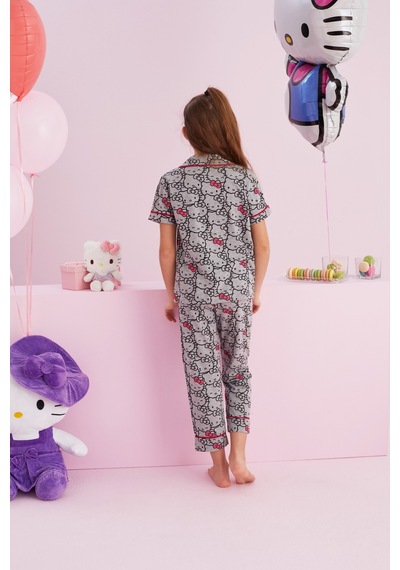 Siyah İnci Lisanslı %100 Pamuk Çok Renkli Düğmeli Biyeli Pijama Takım Hk050 Gri Siyah İnci Lisanslı %100 Pamuk Çok Renkli Düğmeli Biyeli Pijama Takım Hk050 Gri