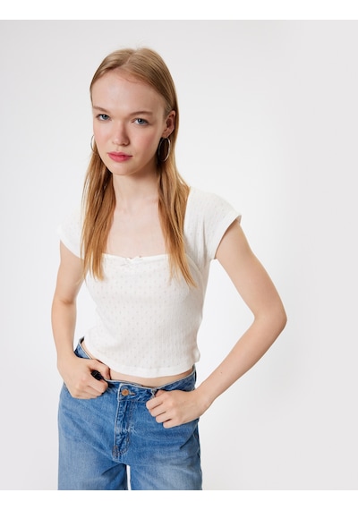 Koton Kap Kol Tişört Fiyonk Detaylı Kare Yaka Slim Fit Ekru 4sal11139ık Ekru Koton Kap Kol Tişört Fiyonk Detaylı Kare Yaka Slim Fit Ekru 4sal11139ık Ekru