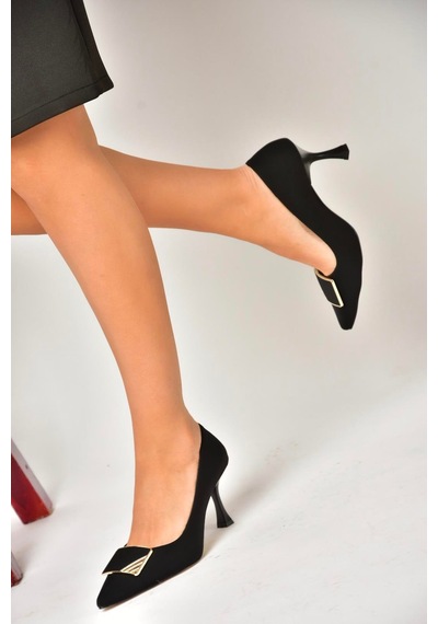 Fox Shoes U820971104 Siyah Kumaş İnce Topuklu Ayakkabı Siyah