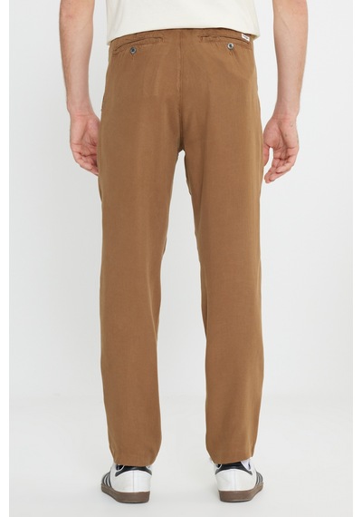 Wrangler Erkek Regular Fit Düz Paça Camel Chino Pantolon - W221266211 Kahverengi
