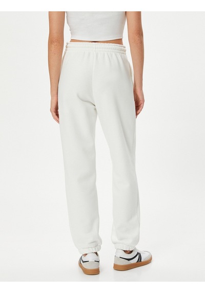 Koton Jogger Eşofman Altı Bağcıklı Normal Bel Ekru 4sak40047ek 4SAK40047EK010 Ekru