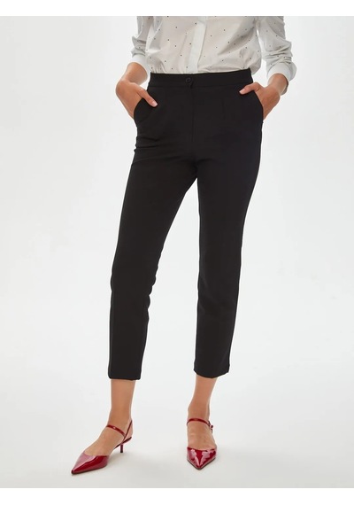 Faik Sönmez Arka Kemeri Lastikli Slim Fit Kadın Pantolon 00088 Siyah Faik Sönmez Arka Kemeri Lastikli Slim Fit Kadın Pantolon 00088 Siyah