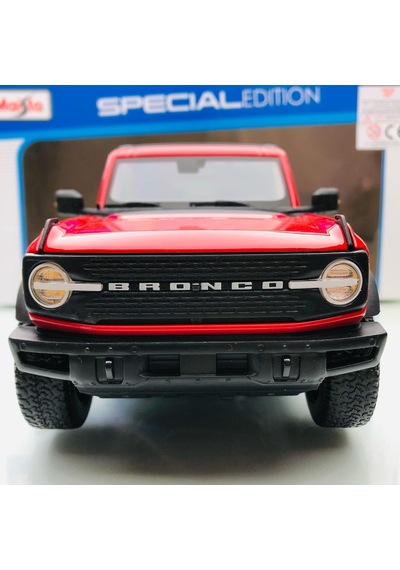 2021 Ford Bronco Wildtrak Red / Black 1 18 Ölçek Maisto Marka