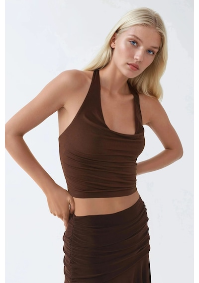 Hiccup Busem Halter Yaka Fit Kesim Kısa Bluz Mocha Kahvesi