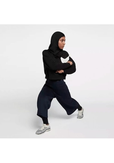 N.000.3533.010.ml Nıke Pro Hıjab 2.0 Black Sporcu Baş Örtüsü Siyah