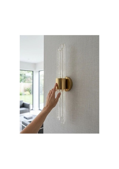 Matrix 8 Led Duvar Apliği Modern Ve Şık Tasarım Aplik Gold Gövde Beyaz Led Gold Kasa Beyaz Led
