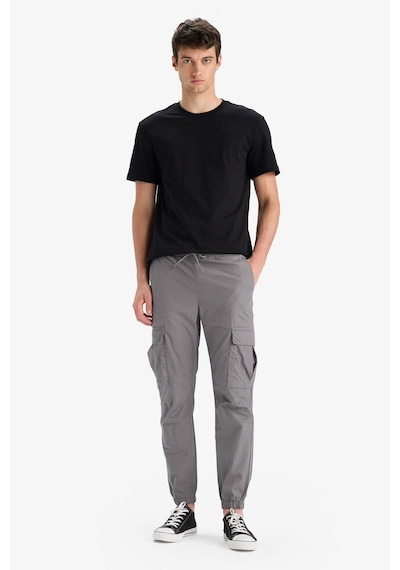 Defacto %100 Pamuk Regular Kargo Cepli Yazlık Jogger Paraşüt Pantolon E2181ax25smgr206 Gri Defacto %100 Pamuk Regular Kargo Cepli Yazlık Jogger Paraşüt Pantolon E2181ax25smgr206 Gri