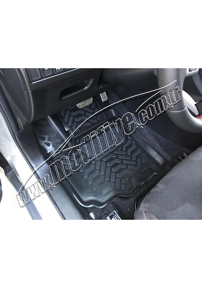 Suzuki Vitara 2016-2017 3d Kauçuk Kokusuz Havuzlu Paspas