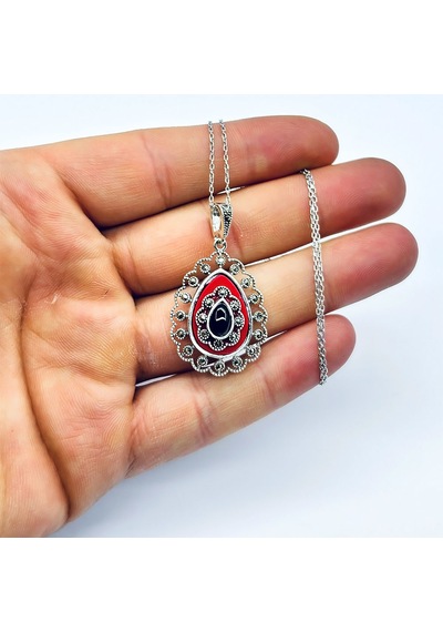 Damla Model Mine Ve Oltu Taşı İşçilikli 925 Ayar Gümüş Kolye Kırmızı