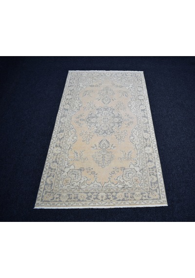 Zehra Abla Halı Vintage El Dokuma Açık Turuncu Nadir Pastel Uşak Yün Halı 7196 Çok Renkli