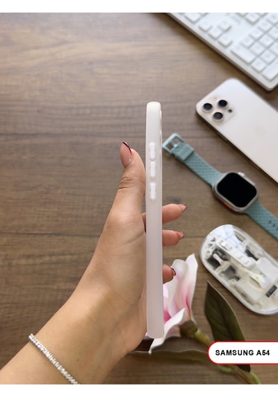 Samsung Galaxy A54 Uyumlu Süper İnce Mat Ultra Thin Silikon Kılıf Beyaz