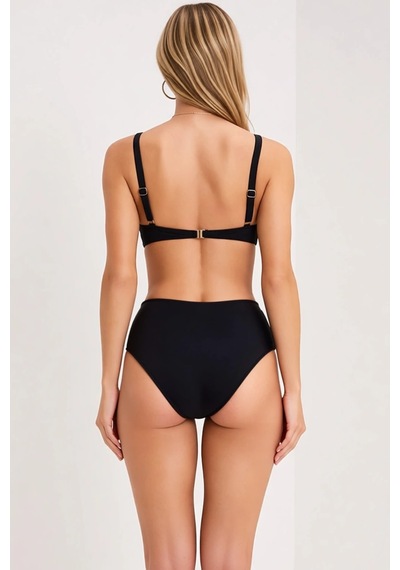 Benerly Kadın Bikini Takımı V Yaka Askılı Yüksek Bel Döküm Aksesuarlı Düz Siyah