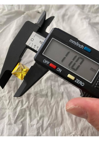 Prenses Kesim Sarı Zirkon Taş 11X11Mm 38 Adet