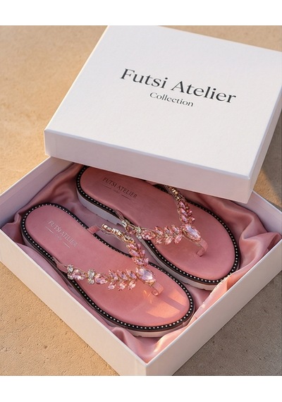 Futsishoes Odette Pembe Hakiki Deri Taş İşlemeli Parmak Arası Kadın Terlik