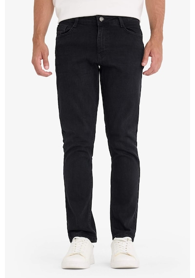 DeFacto Pedro Slim Fit Dar Kalıp Normal Bel Dar Paça Jean Pantolon R8788AZ25AUNM40 DeFacto Pedro Slim Fit Dar Kalıp Normal Bel Dar Paça Jean Pantolon R8788AZ25AUNM40