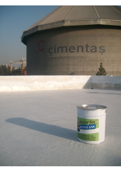 İzo White Glass Beyaz Mucize İlaç Solvent Bazlı Dış Cephe Yalıtım
