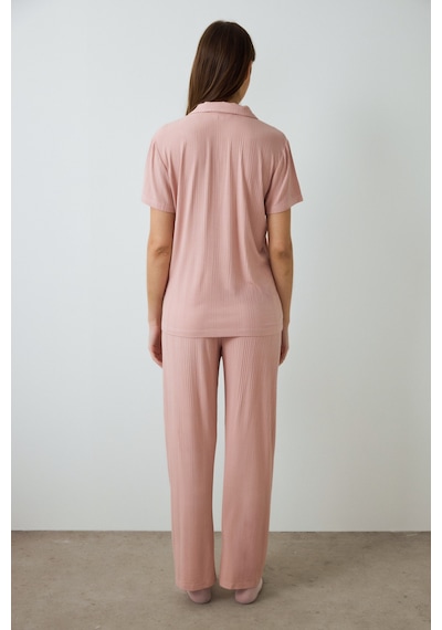 Penti Gül Kurusu Emma Fitilli Gömlek Yakalı Kısa Kollu Pijama Takımı Pn31xrd125sk-re19 Gul Kurusu Penti Gül Kurusu Emma Fitilli Gömlek Yakalı Kısa Kollu Pijama Takımı Pn31xrd125sk-re19 Gul Kurusu