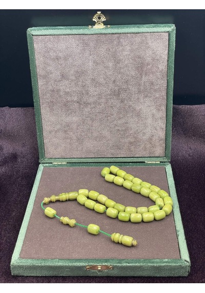 Sistemli Fıstık Yeşili Kanayan Baga Katalin Tesbih 8x11 Mm Yeşil