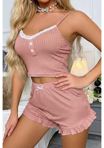 Merry See Dantelli Askılı Crop Üst Ve Fırfır Paça Mini Şortlu Pijama Takım Pembe