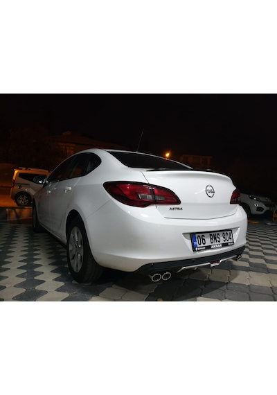 OtoÇizgi Opel Astra J Spoiler - Spoyler Piano Black-Parlak Siyah OtoÇizgi