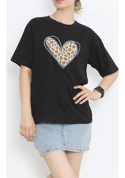Butik İstanbul 14 Şubat Sevgililer Günü Leopar Kalp Baskılı Oversize Bisiklet Yaka T-shirt - Siyah Butik İstanbul 14 Şubat Sevgililer Günü Leopar Kalp Baskılı Oversize Bisiklet Yaka T-shirt - Siyah