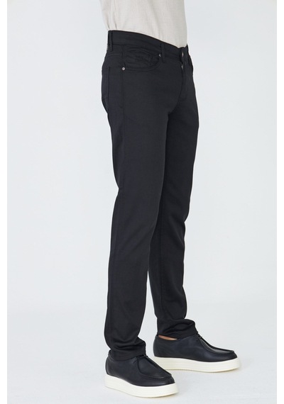 Siyah Tencel Kumaş Erkek Yazlık Chino Pantolon