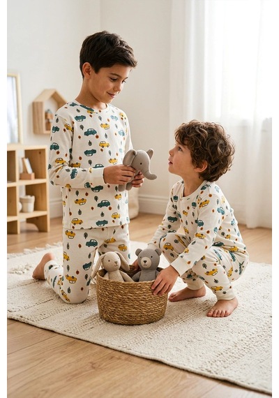 Zuzunga Araba Desenli %100 Pamuk Süprem Kumaş Erkek Bebek - Çocuk Pijama Takımı BEYAZ