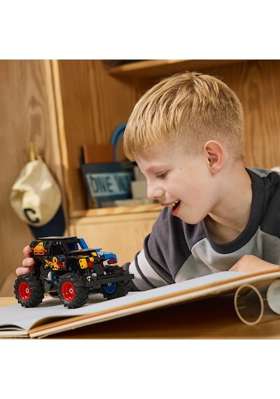 LEGO® Technic Monster Jam™ Grave Digger™ Ateş ve Buz 42219 – 7 yaş ve üzeri çocuklar için Yaratıcı Oyuncak Yapım Seti (263 Parça)