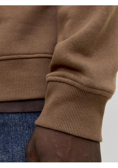 Jack&jones Erkek Göğüs Baskılı Bisiklet Yaka Uzun Kollu Sweatshirt - Aero - 12298492 Cocoa-big Print-1274743 Jack&jones Erkek Göğüs Baskılı Bisiklet Yaka Uzun Kollu Sweatshirt - Aero - 12298492 Cocoa-big Print-1274743