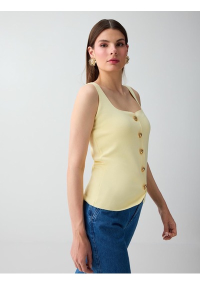 Jimmy Key Jimmy Key Sarı Dar Kesim Düğme Detaylı Örme Yelek 6sw307245200
