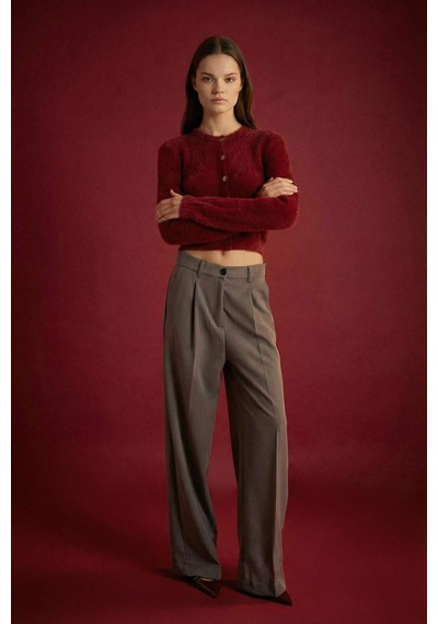 DeFacto Regular Fit Bisiklet Yaka Düğmeli Triko Bordo Hırka E2428AX24WNBR248 Bordo