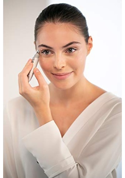 Lift & Repair Eye Contour Smoothing Care E Vitamini Dolgunlaştırıcı Nemlendirici Göz Kremi 15 Ml