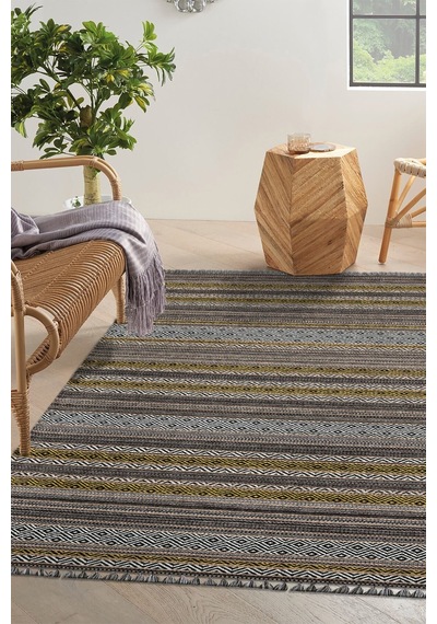 Yeşil Renkli Kaymaz Tabanlı Yıkanabilir Makine Dokuma Kilim-325